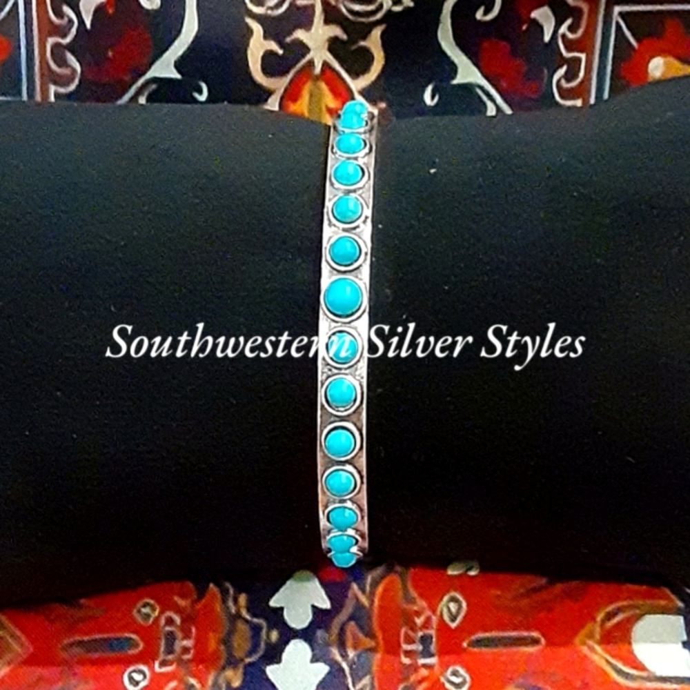 Southwestern Cowgirl Chic Turquoise Howlite Oxidized Silver Plated Cuff Bracelet